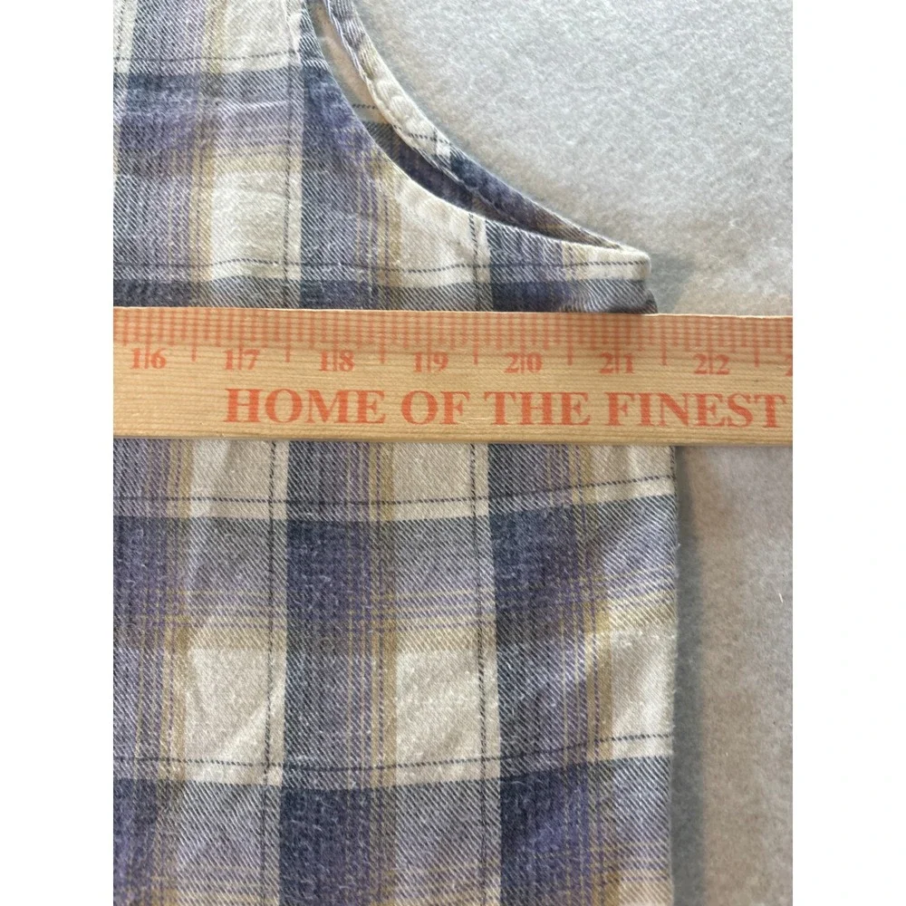 Cabin Creek cotton button